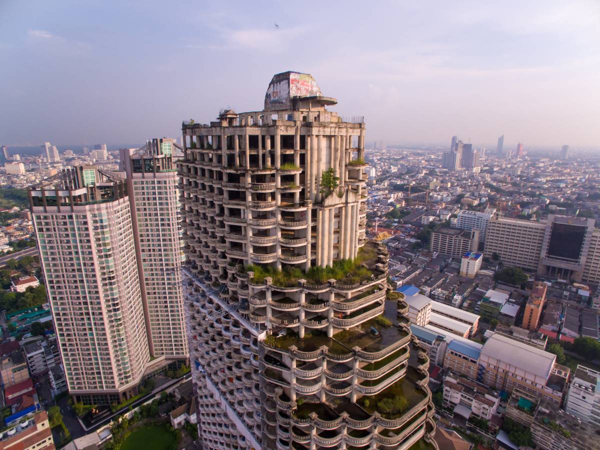 The Sathorn Unique Tower is a difficult sight to miss along the Chao Phraya River.